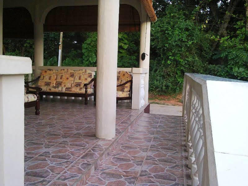Villa Bethlehem Self-Catering Anse Boileau Exterior photo